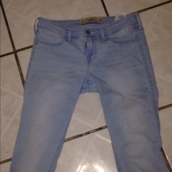 Light wash jeans - Picture 2 of 4